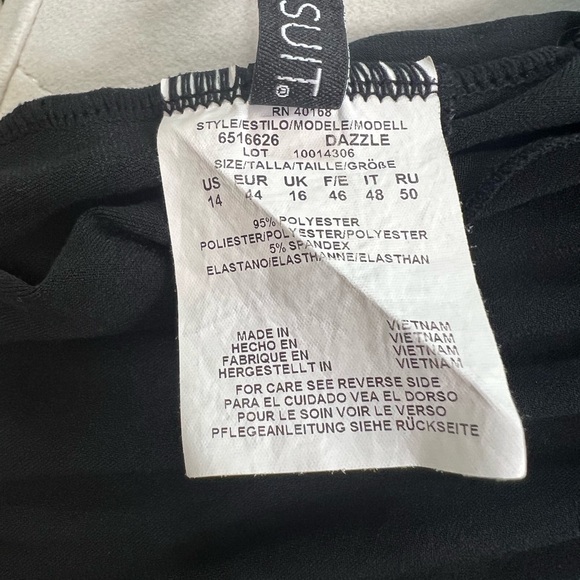 Miraclesuit - Picture 10 of 10